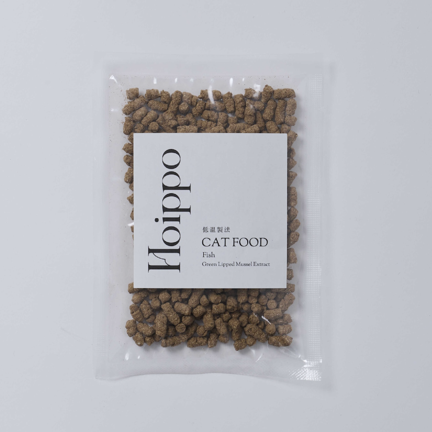 Hoippo - Cat Food 低溫製法貓糧,“選用日本金澤港季節性漁獲”選用當地季節性漁獲,讓愛寵能吃到最新鮮的漁獲所製成的寵糧!添加關注關節的『綠唇貽貝萃取物』,讓毛孩攝取營養同時,同時關注關節!使用60~80度緩慢烘烤有助於保留食材營養!